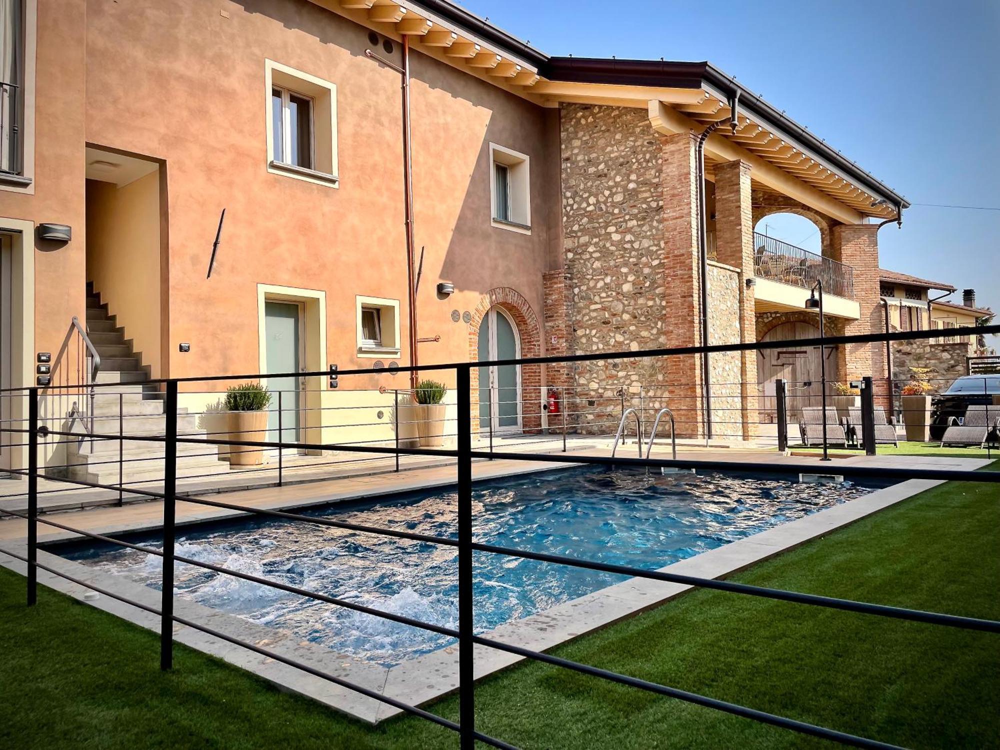 Villa Fontanelle Gardapartments Polpenazze del Garda Exterior photo